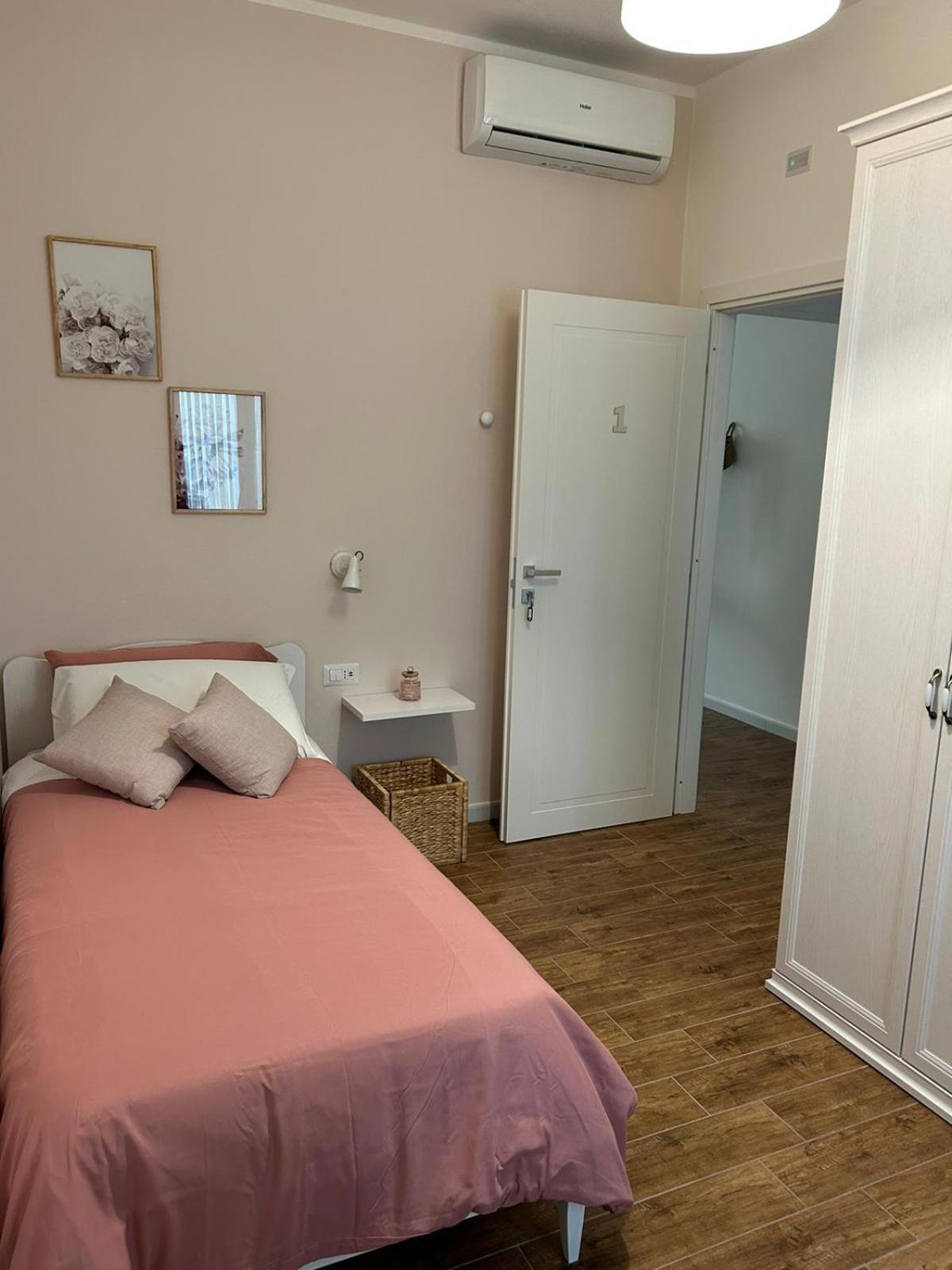 Mavi Rooms San Gavino Monreale Esterno foto